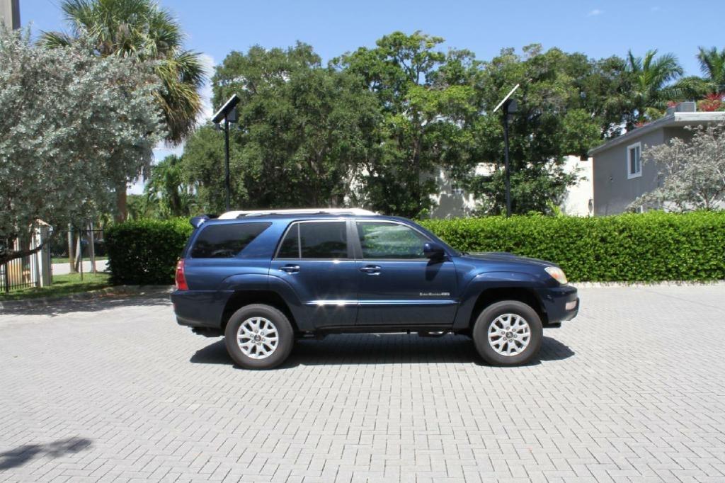 Toyota 4Runner Sport Edition V8 4WD 2005