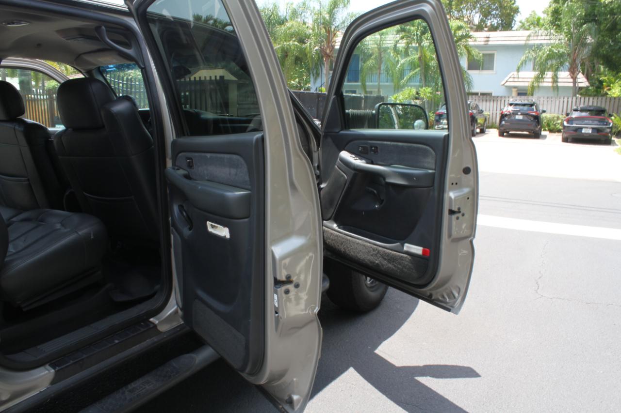 Chevrolet Silverado 2500HD Crew Cab Short Bed 4WD 2002