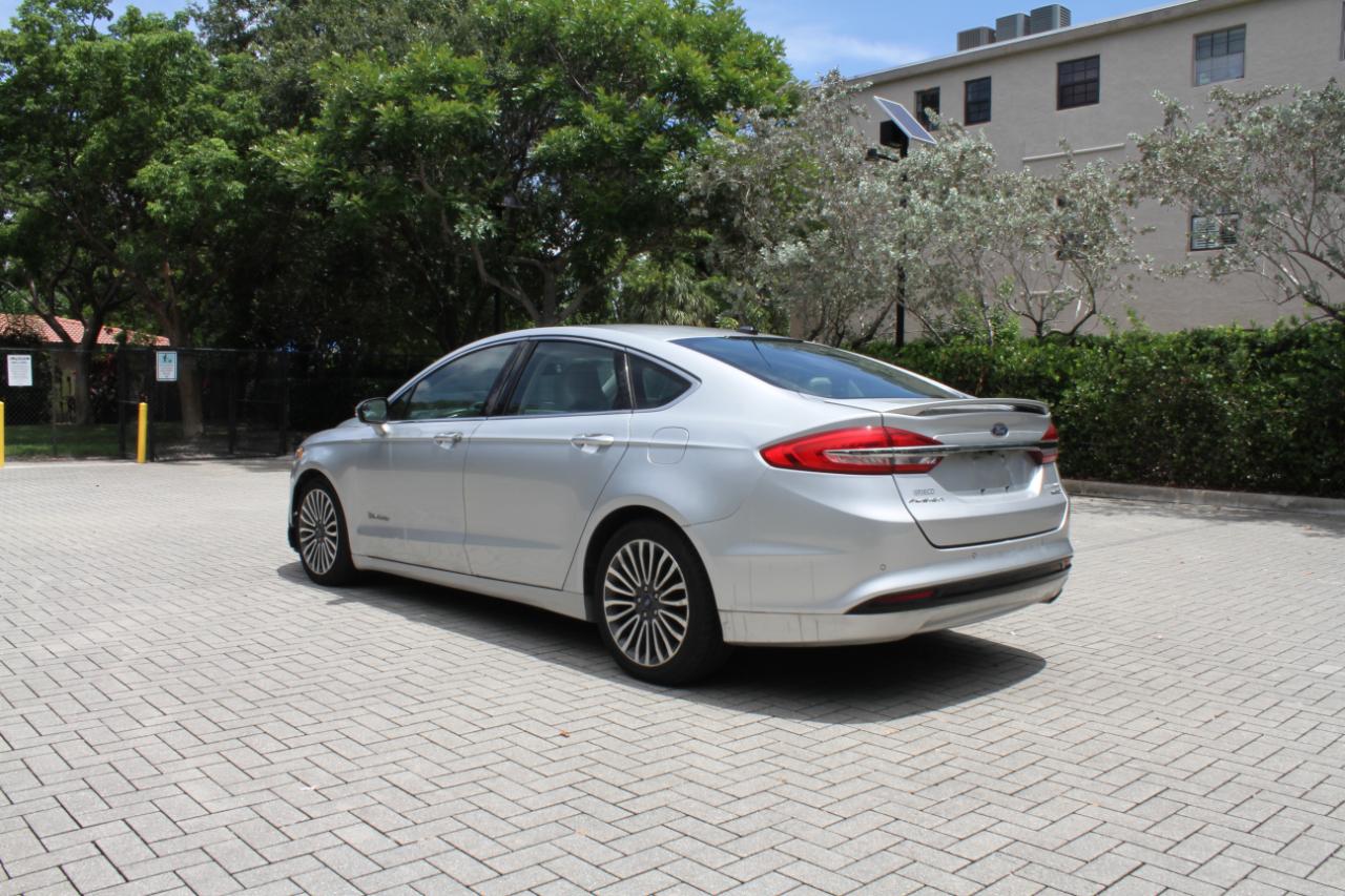 Ford Fusion Hybrid Titanium 2018