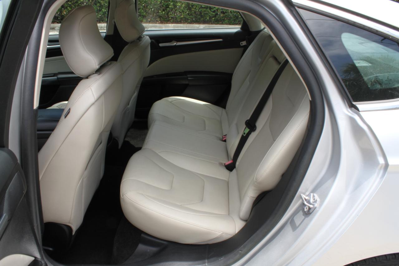 Ford Fusion Hybrid Titanium 2018