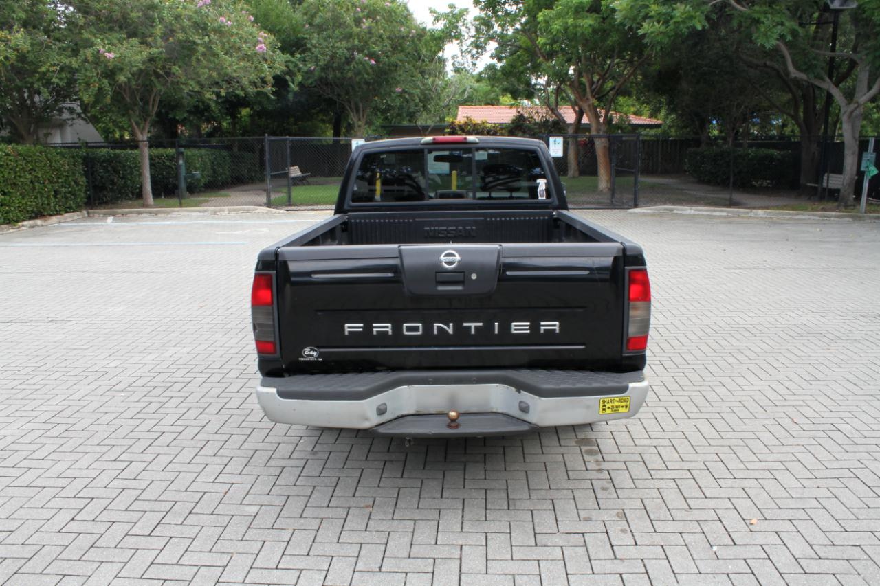 2002 Nissan Frontier - $3,900