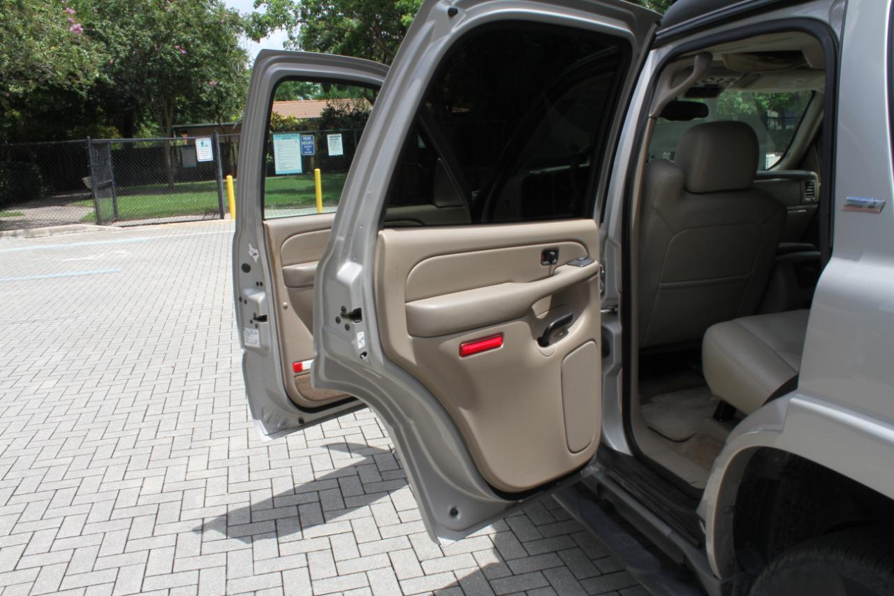 Chevrolet Tahoe 2WD 2005