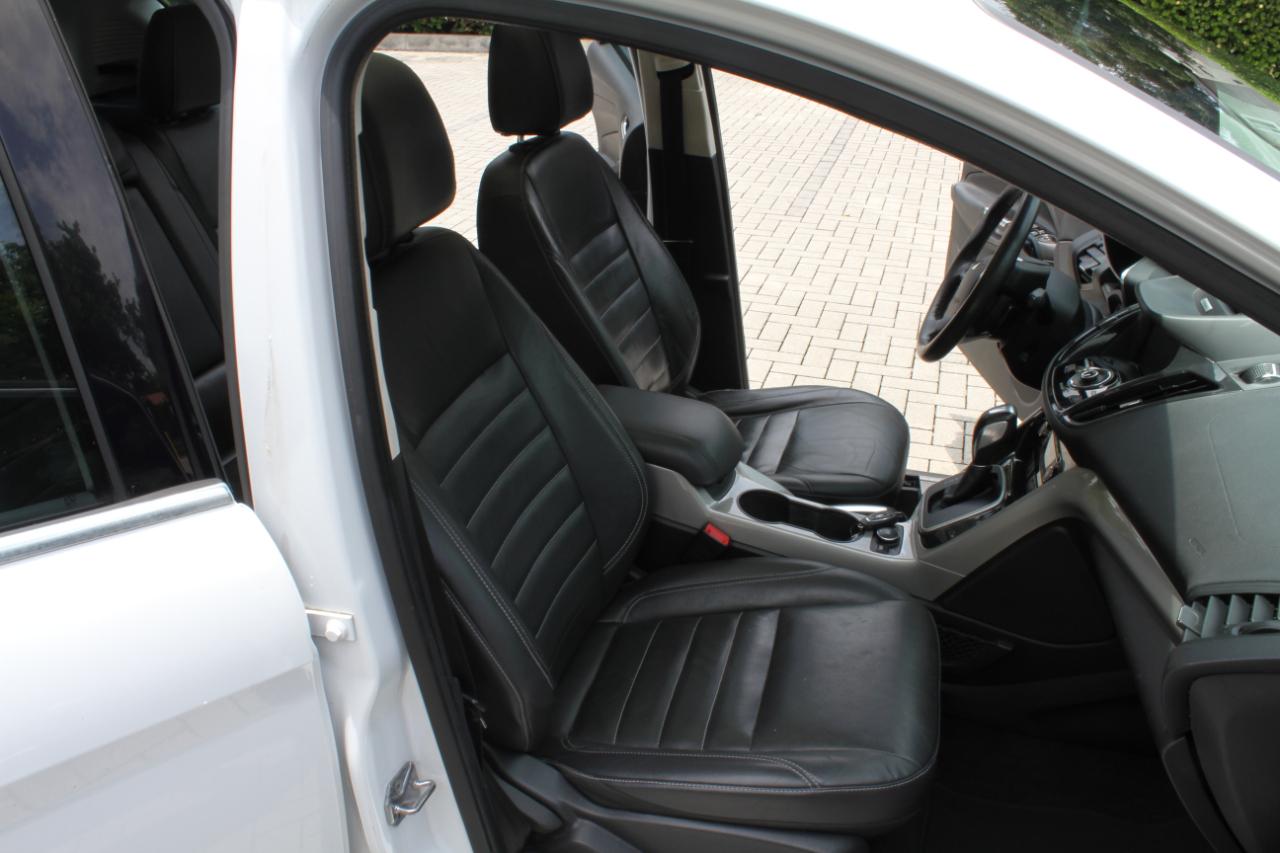 Ford C-Max Hybrid SEL 2016