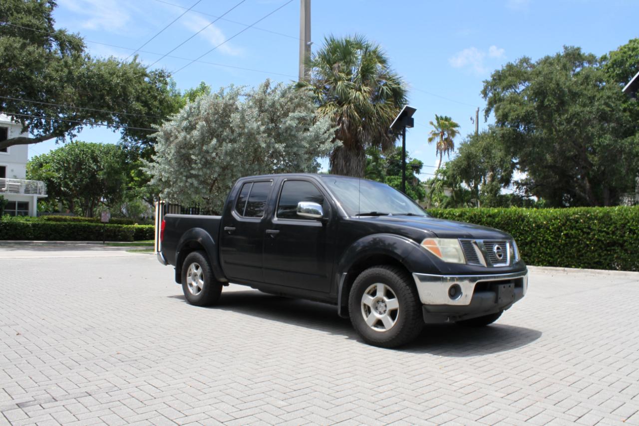 Nissan Frontier SE Crew Cab 4WD 2005