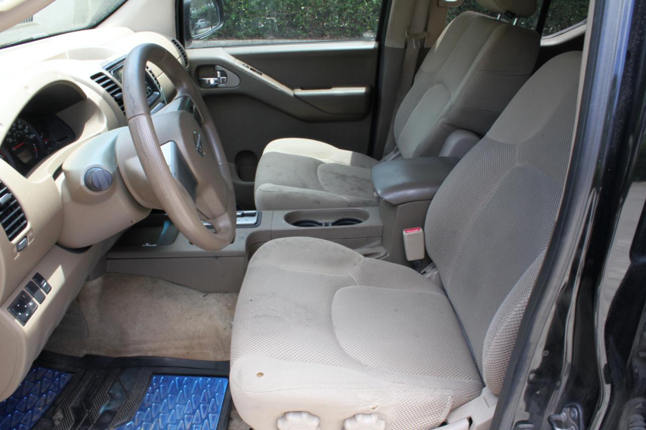 Nissan Frontier SE Crew Cab 4WD 2005