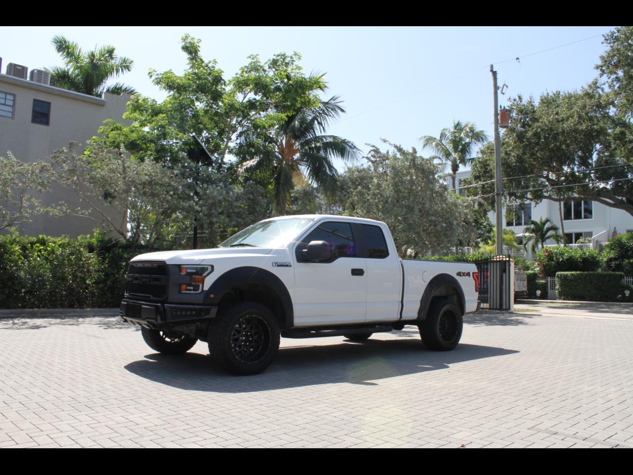 2016 Ford F-150 Lariat SuperCab 8-ft. 4WD
