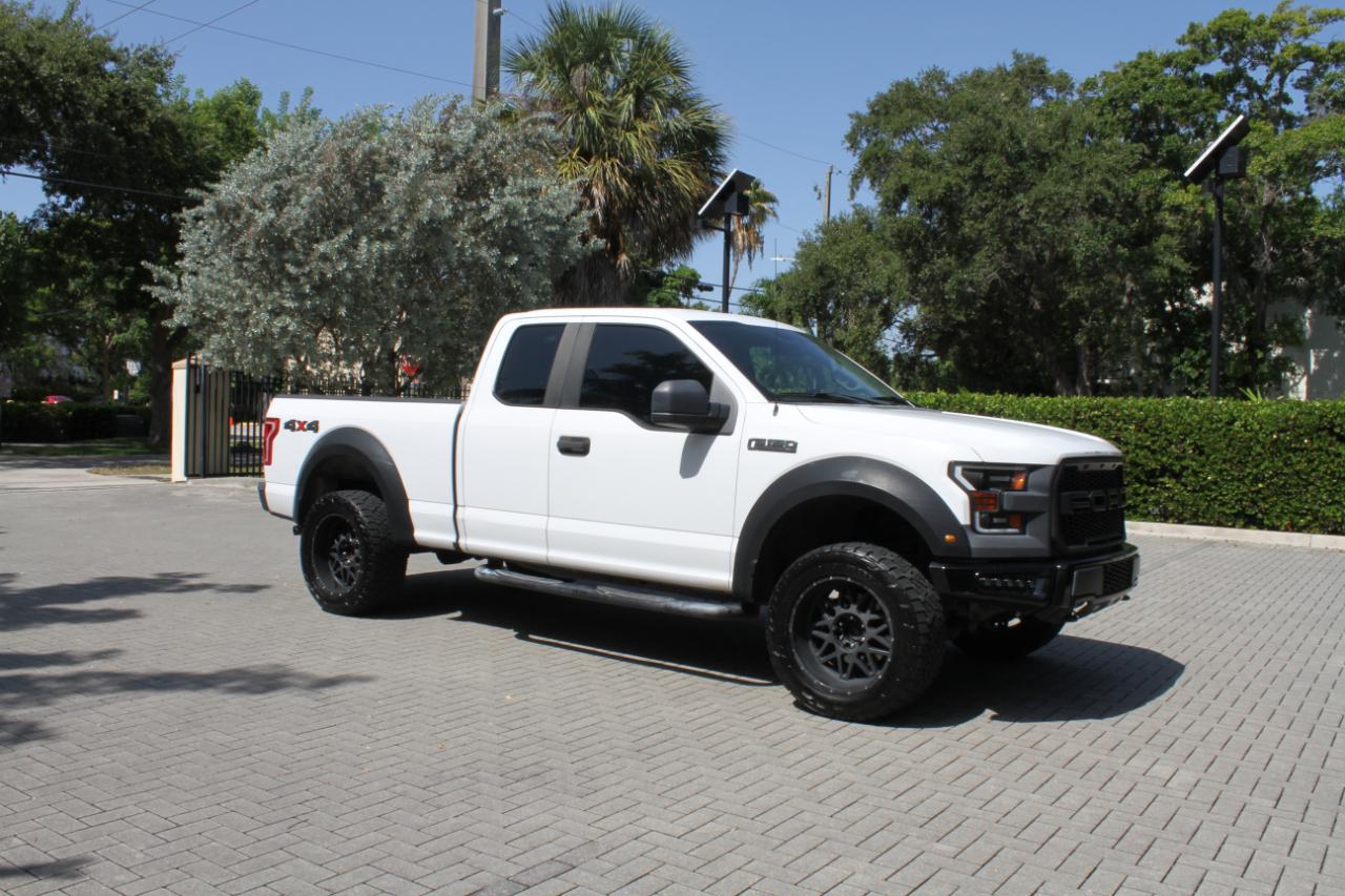 Ford F-150 Lariat SuperCab 8-ft. 4WD 2016