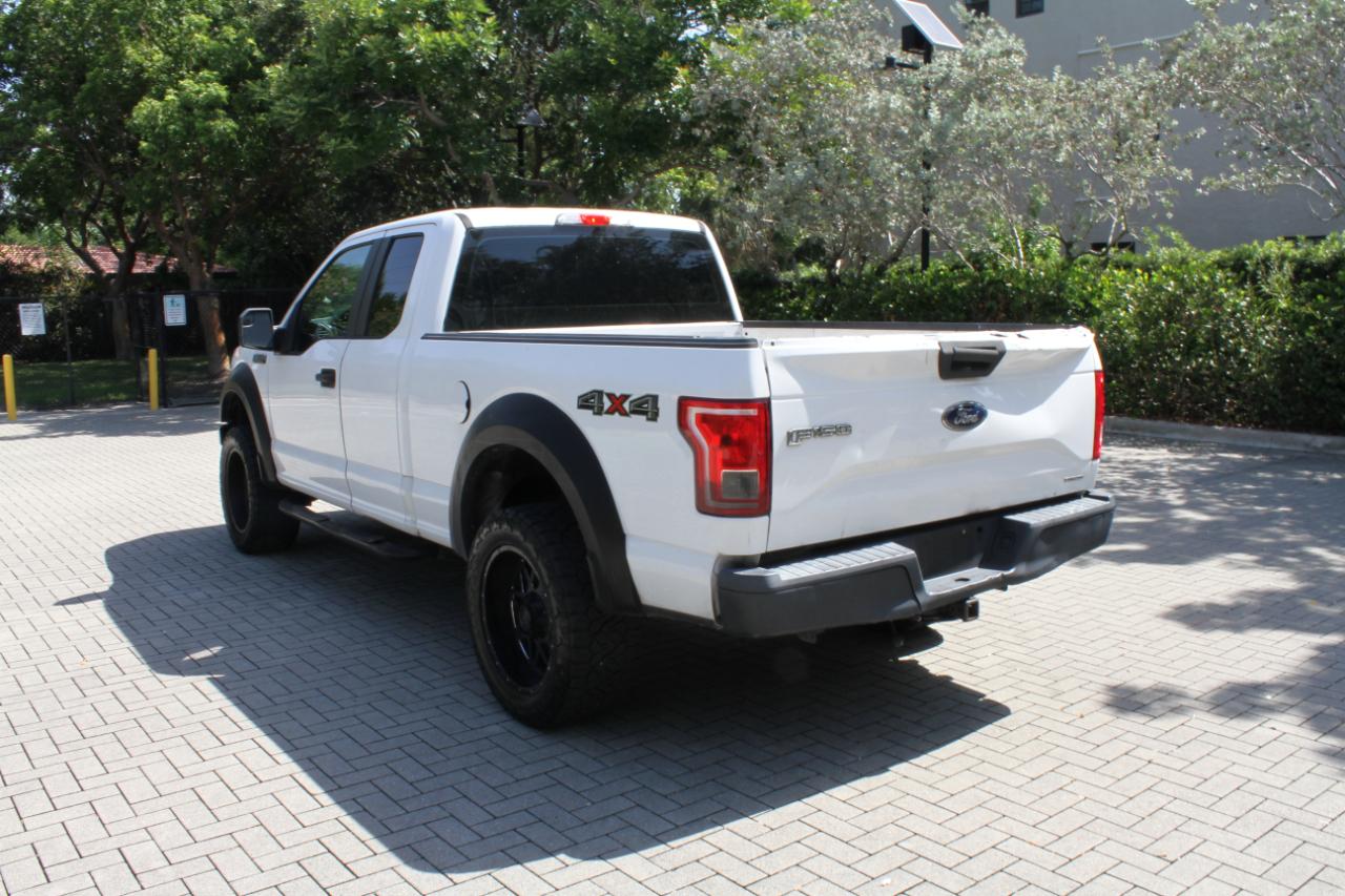 Ford F-150 Lariat SuperCab 8-ft. 4WD 2016