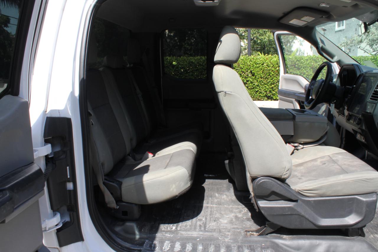 Ford F-150 Lariat SuperCab 8-ft. 4WD 2016