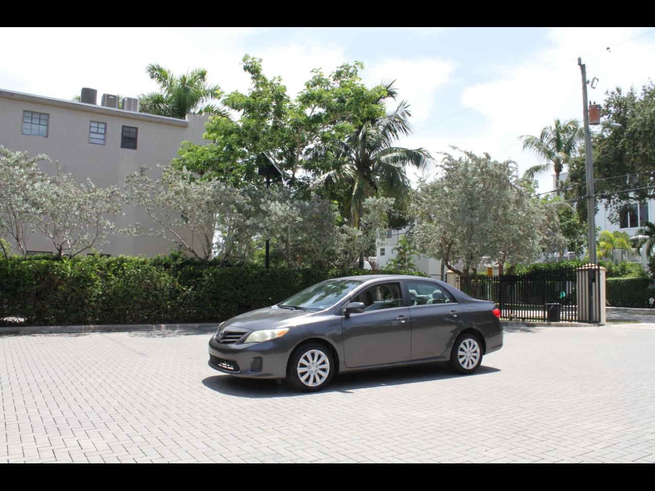 Toyota Corolla S 2013