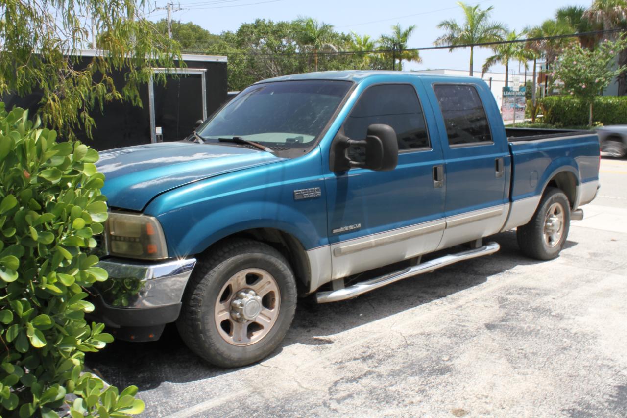 Ford F-250 SD XL Crew Cab Short Bed 2WD 2001