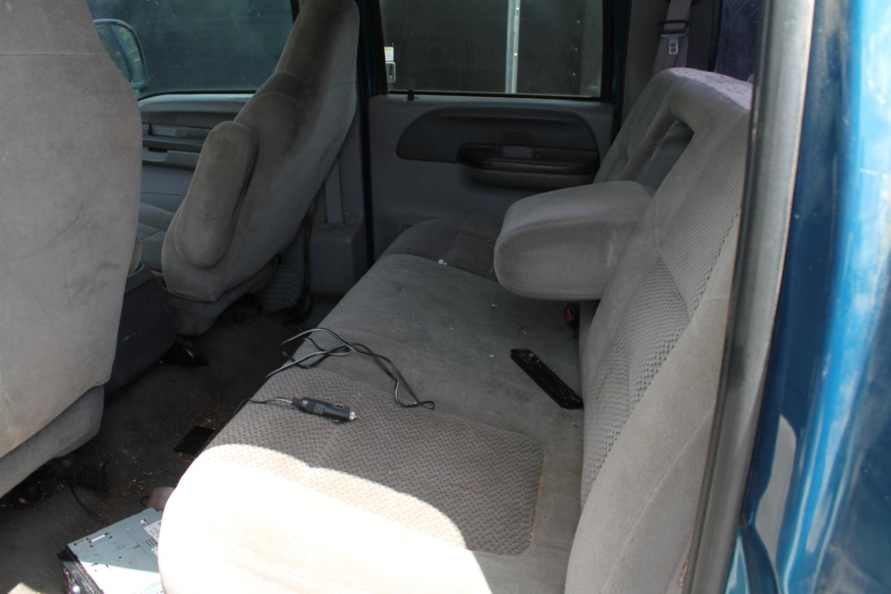 Ford F-250 SD XL Crew Cab Short Bed 2WD 2001