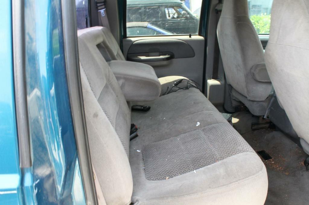 Ford F-250 SD XL Crew Cab Short Bed 2WD 2001