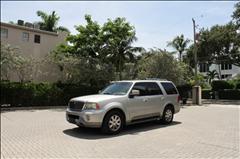 2004 Lincoln Navigator 