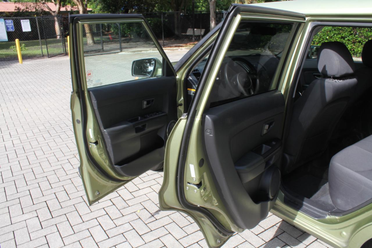 Kia Soul + 2011
