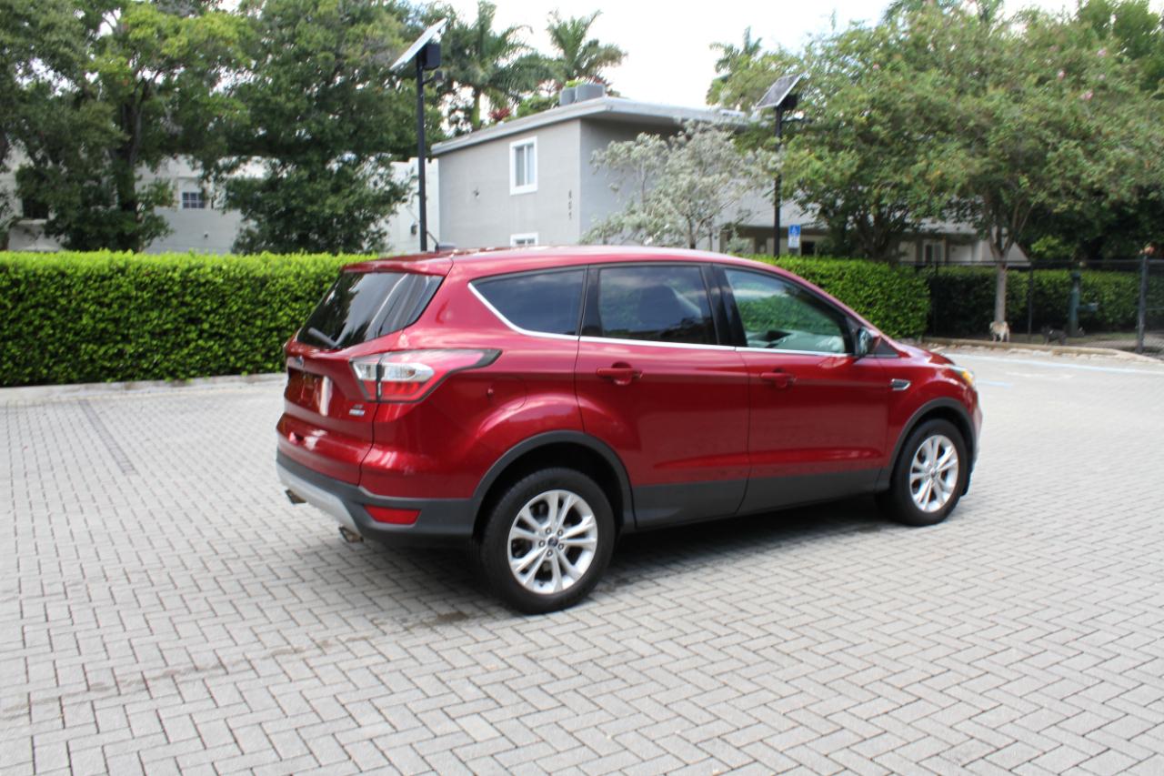Ford Escape SE 4WD 2017
