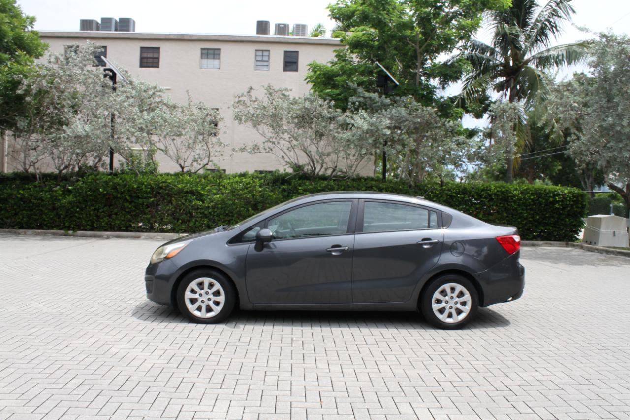 Kia Rio EX 2013