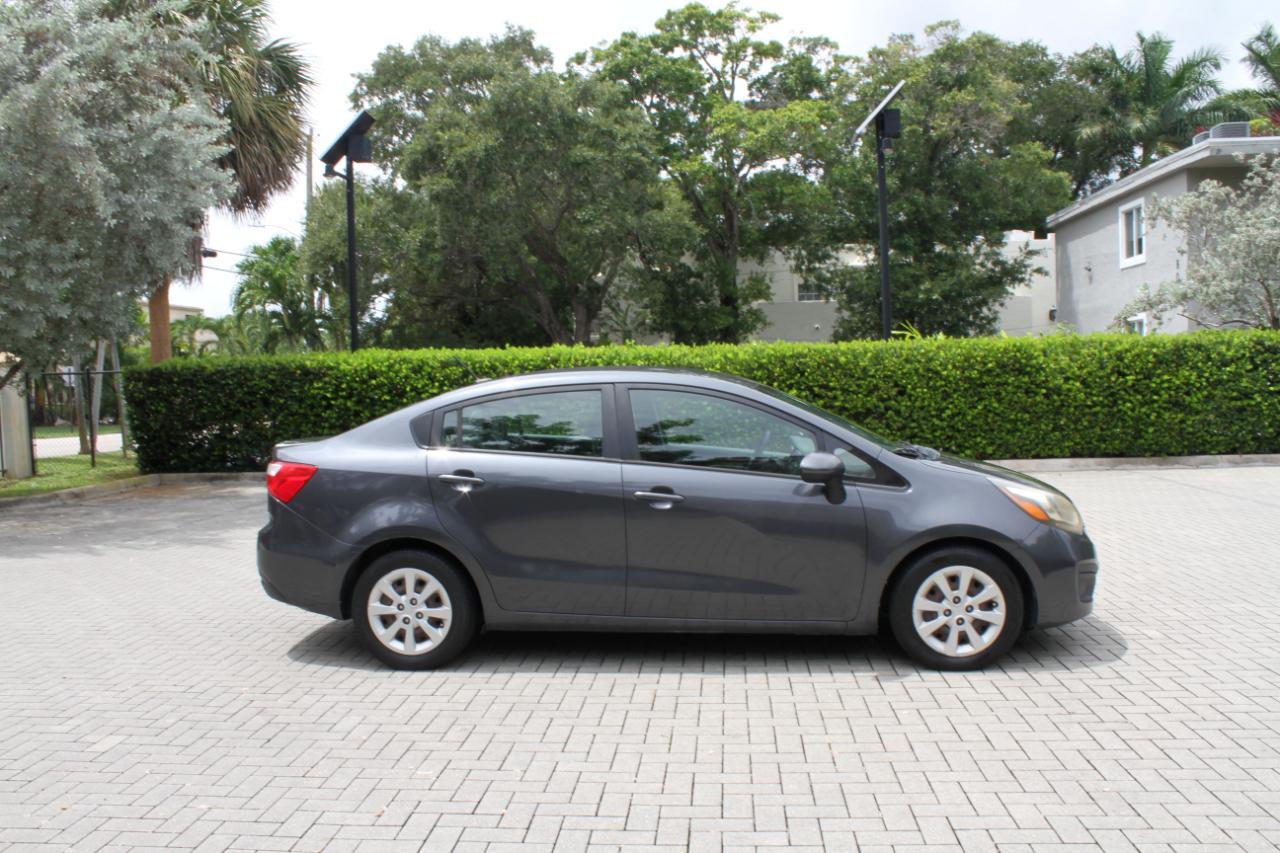 Kia Rio EX 2013