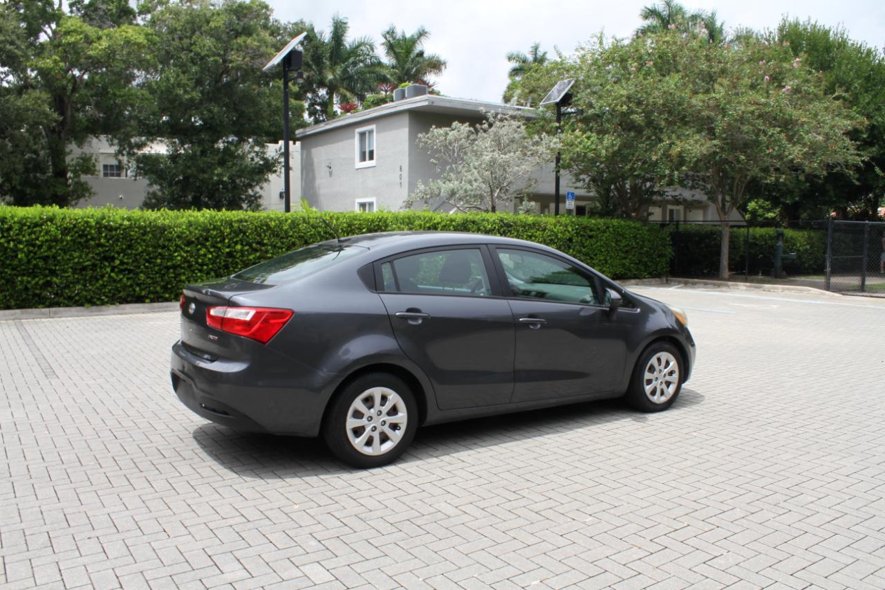 Kia Rio EX 2013