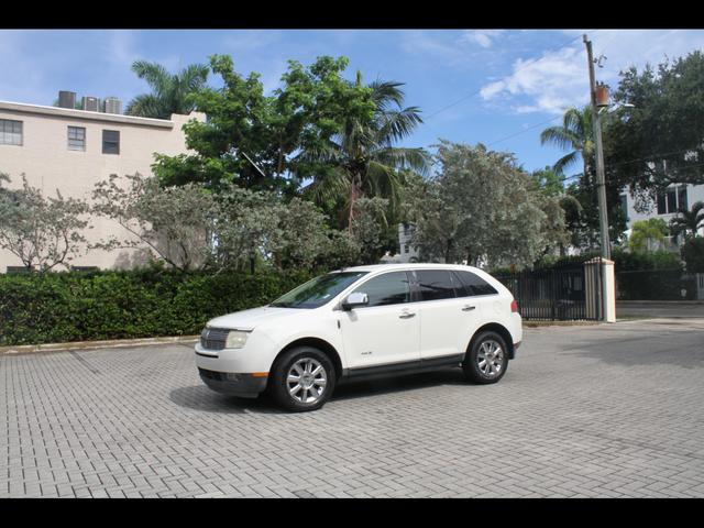 White 2009 Lincoln MKX SUV / Crossover Front-Wheel Drive Automatic