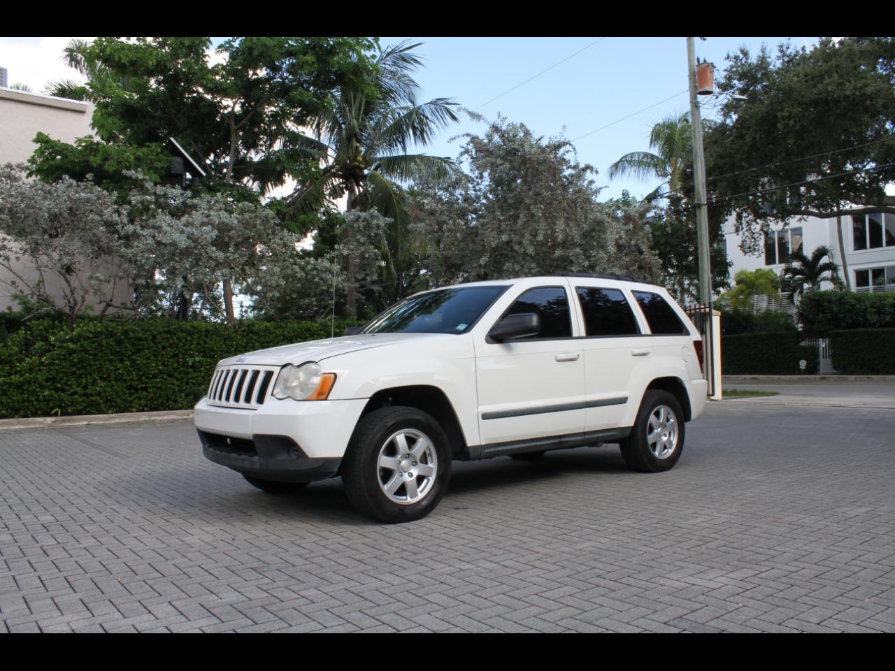 2009 Jeep Grand Cherokee Laredo 2WD