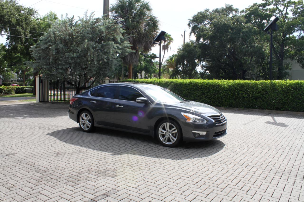 Nissan Altima 3.5 SL 2013