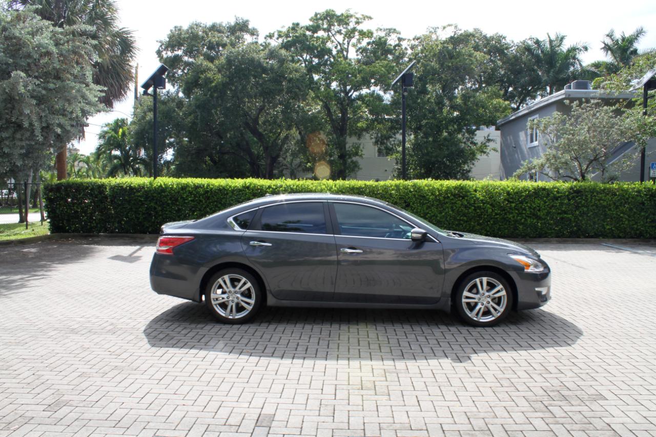 Nissan Altima 3.5 SL 2013
