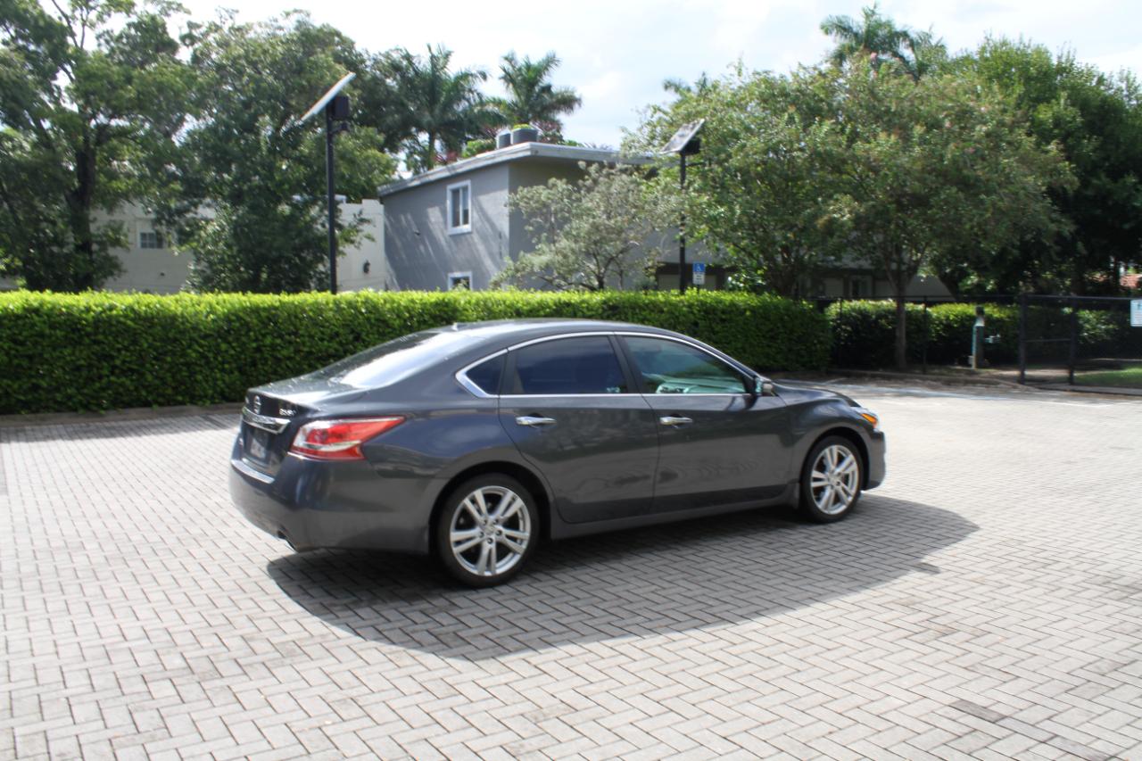 Nissan Altima 3.5 SL 2013
