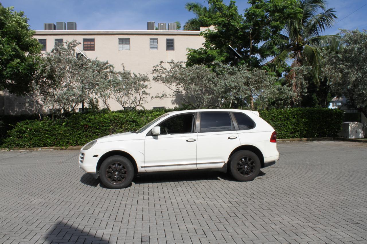 Porsche Cayenne Base 2008