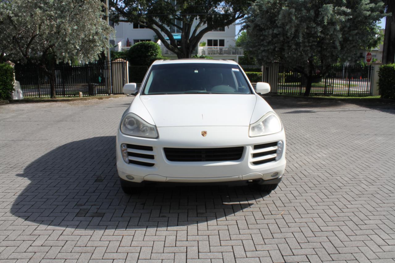 Porsche Cayenne Base 2008