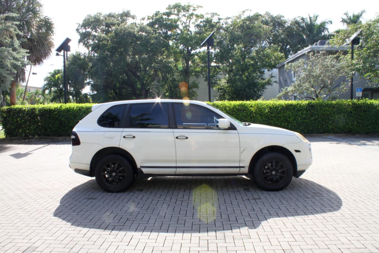Porsche Cayenne Base 2008