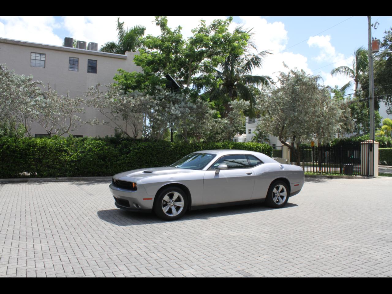 2016 Dodge Challenger SXT
