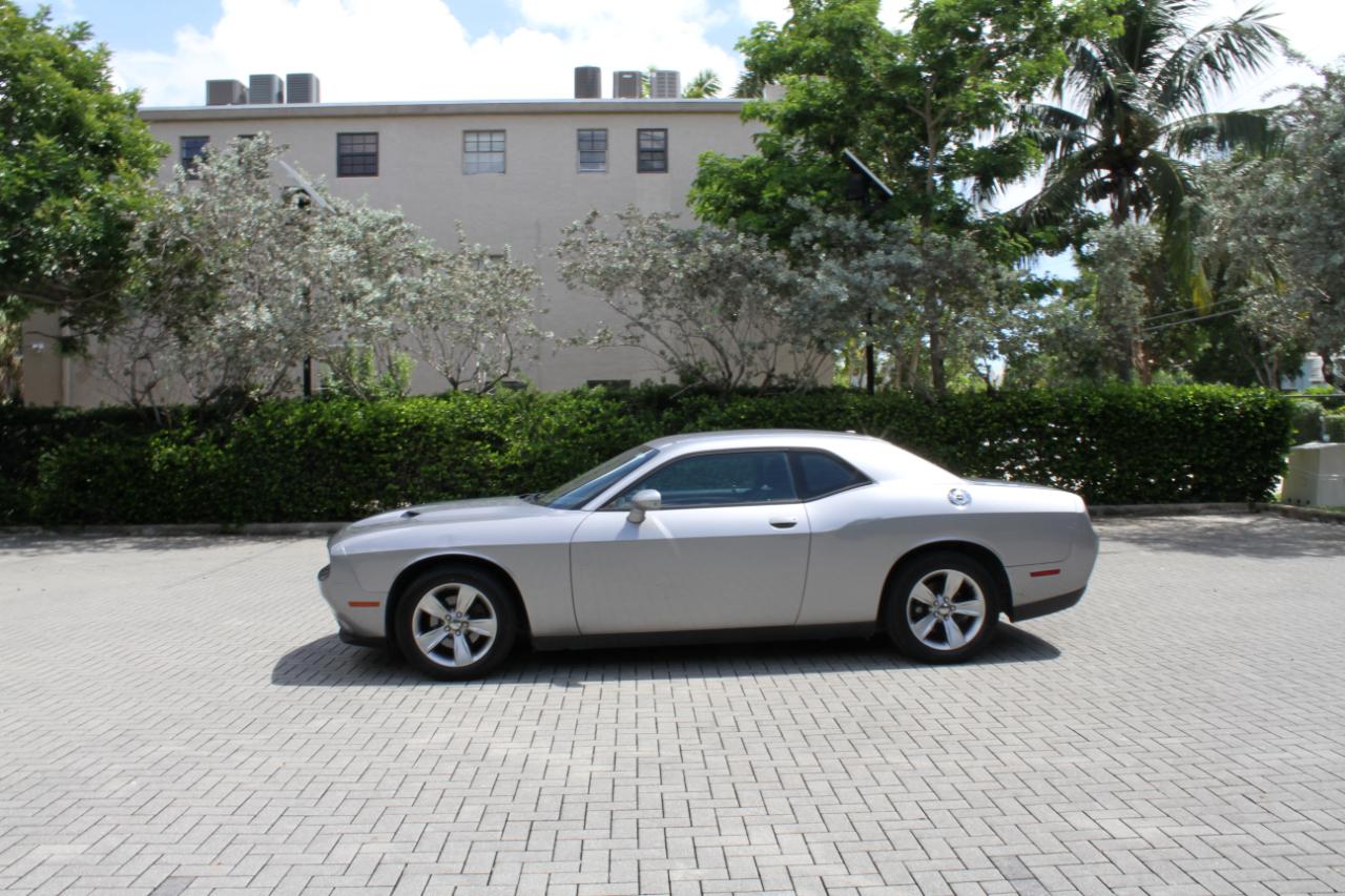 Dodge Challenger SXT 2016