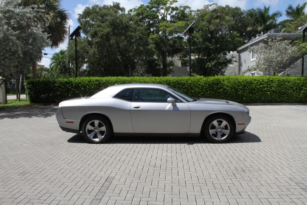 Dodge Challenger SXT 2016