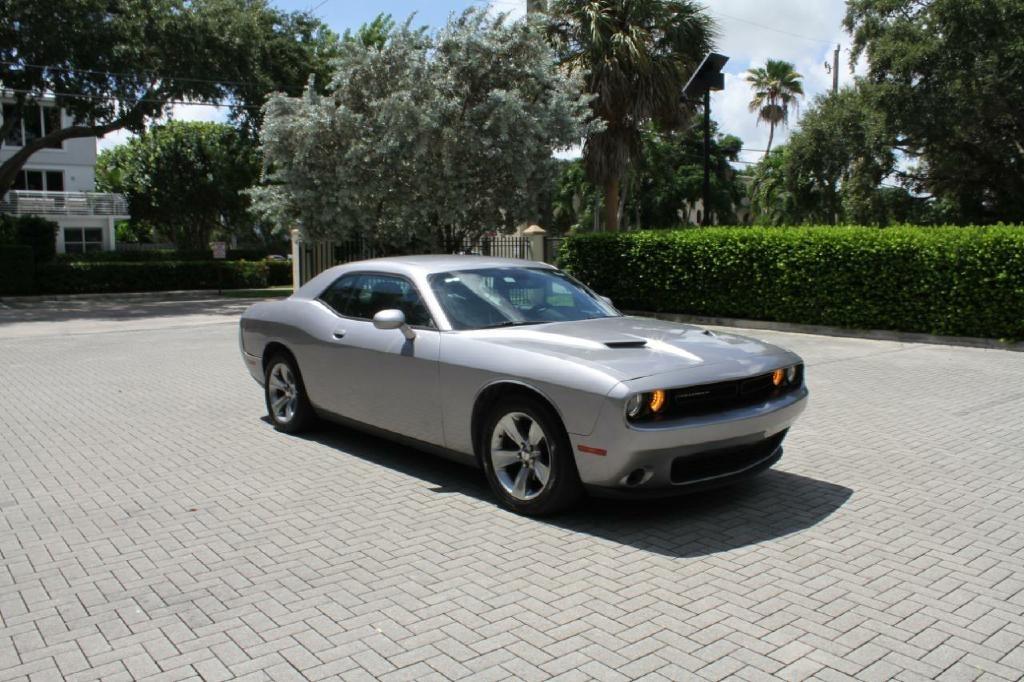 Dodge Challenger SXT 2016