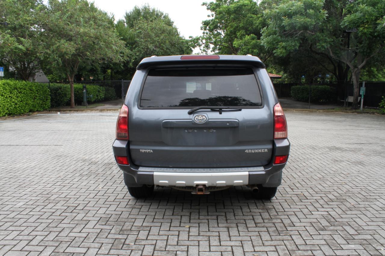 Toyota 4Runner Limited 4WD 2004