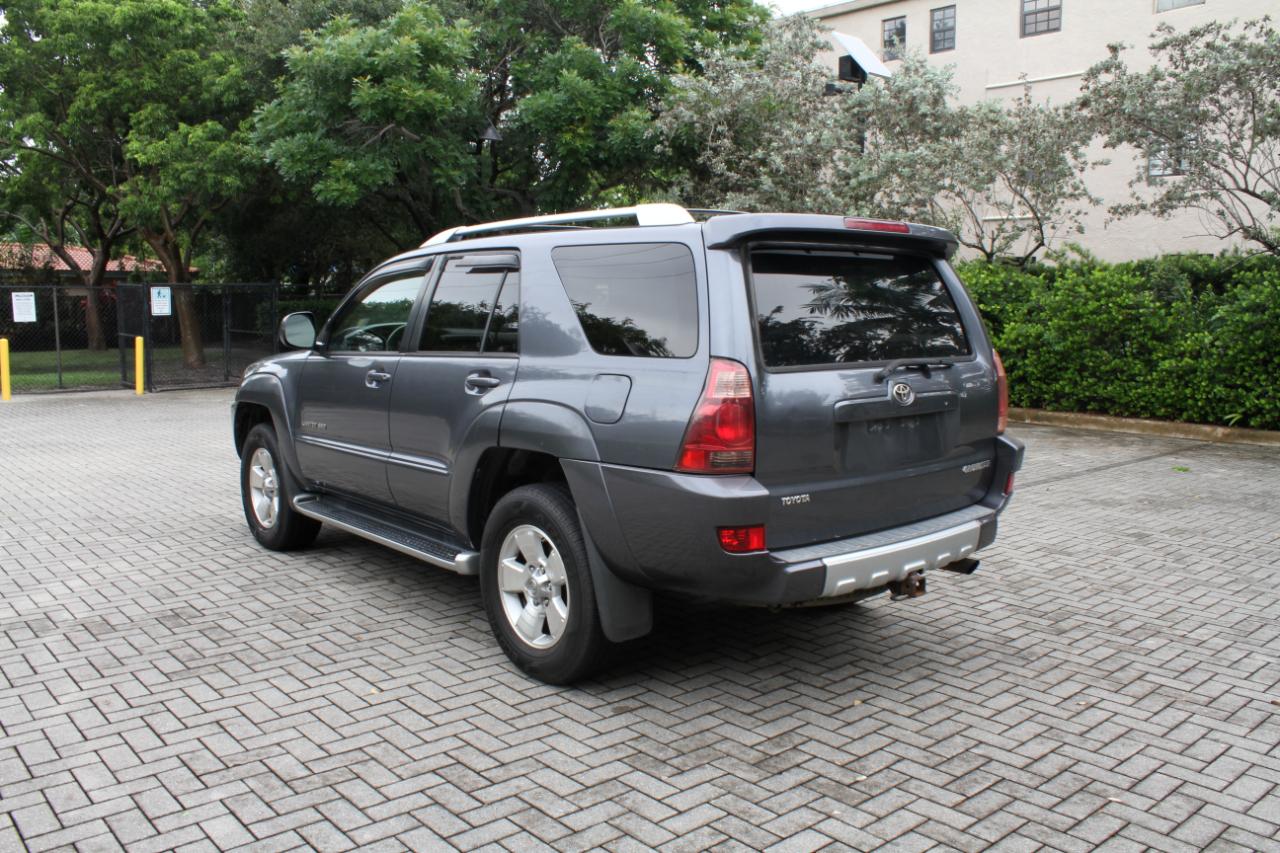 Toyota 4Runner Limited 4WD 2004