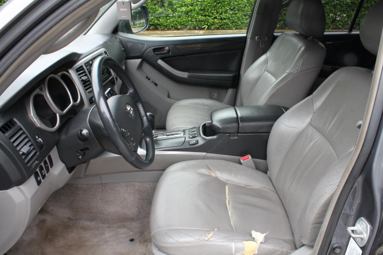 Toyota 4Runner Limited 4WD 2004