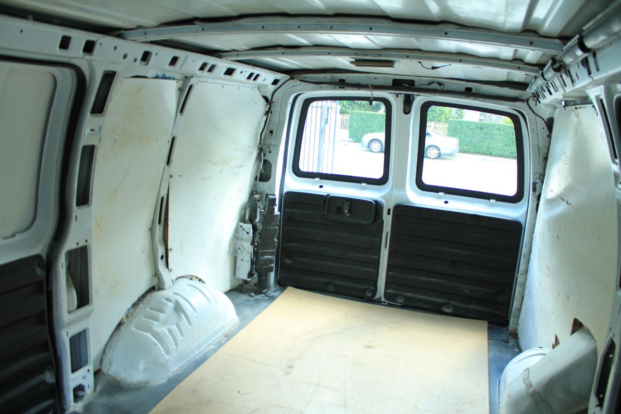 Chevrolet Express 2500 Cargo 2005