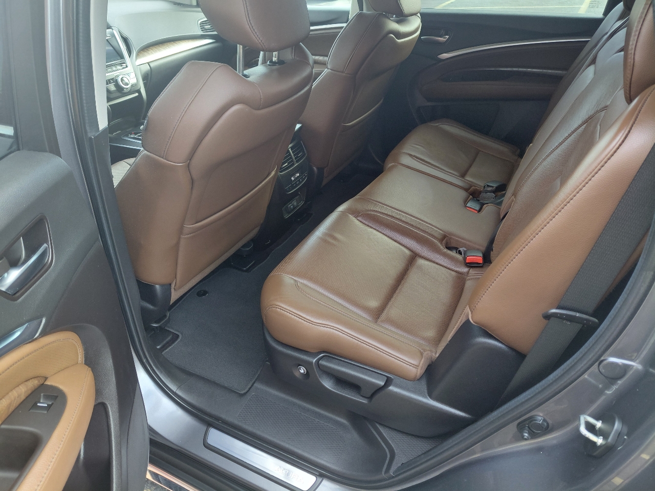 Acura MDX SH-AWD 9-Spd AT w/Tech Package 2020