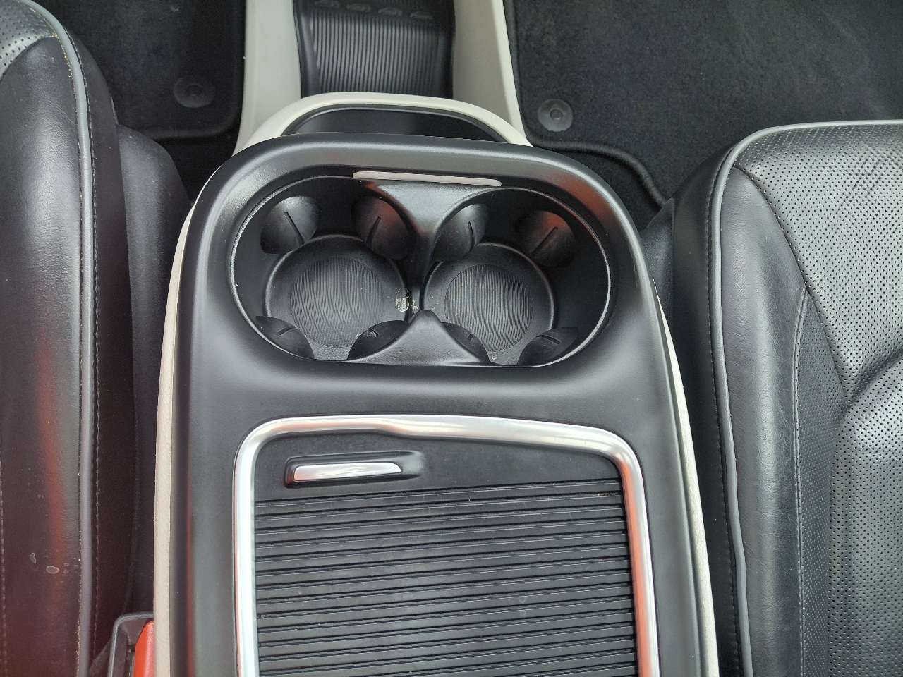 Chrysler Pacifica Limited 2020