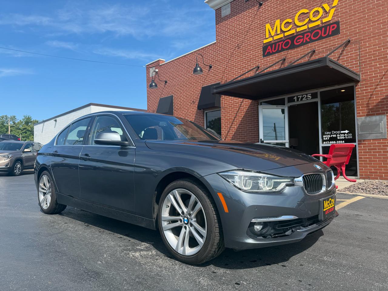 BMW 3-Series 330i xDrive 2018
