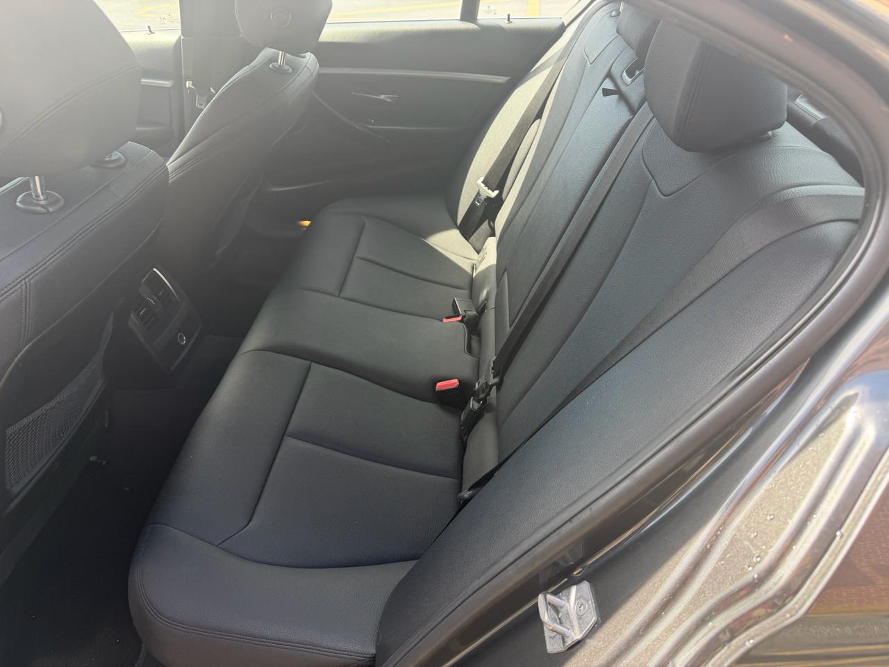 BMW 3-Series 330i xDrive 2018