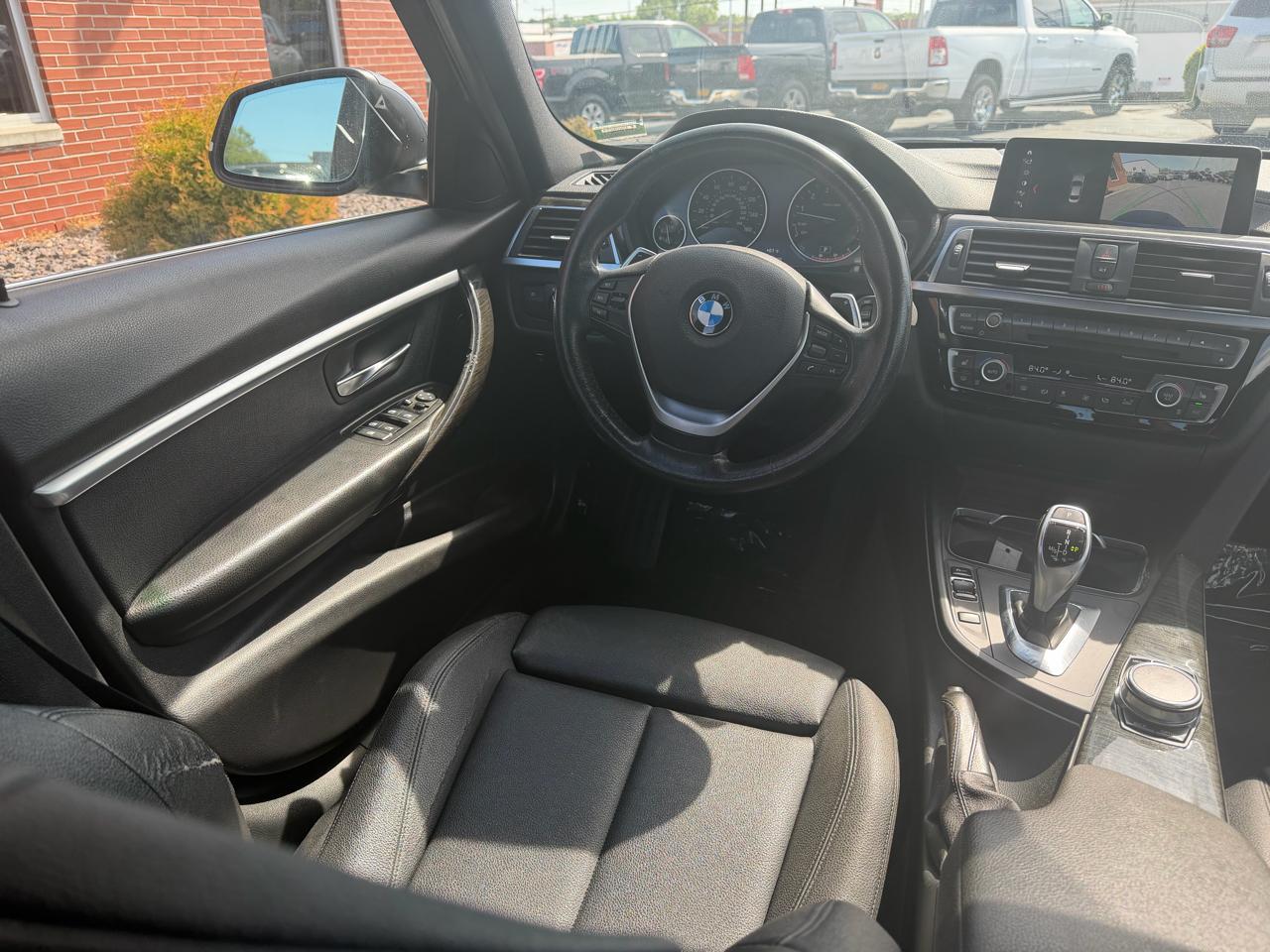 BMW 3-Series 330i xDrive 2018