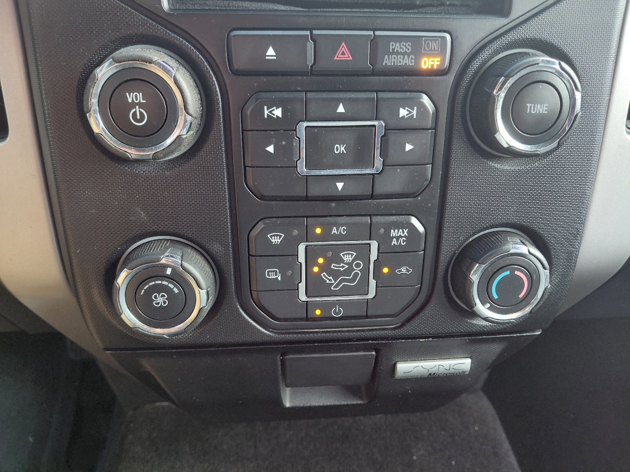 Ford F-150 XLT SuperCrew 4WD 2014