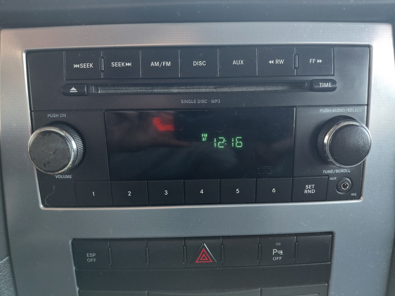 Jeep Commander Sport 4WD 2008