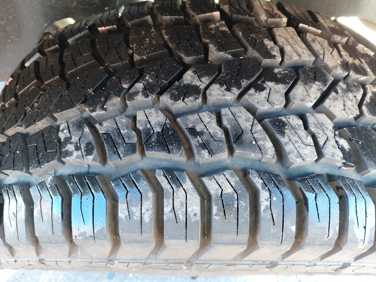 RAM 1500 SLT Crew Cab SWB 4WD 2017