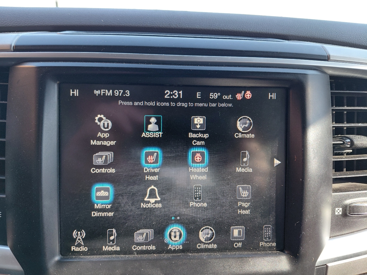 RAM 1500 SLT Crew Cab SWB 4WD 2017