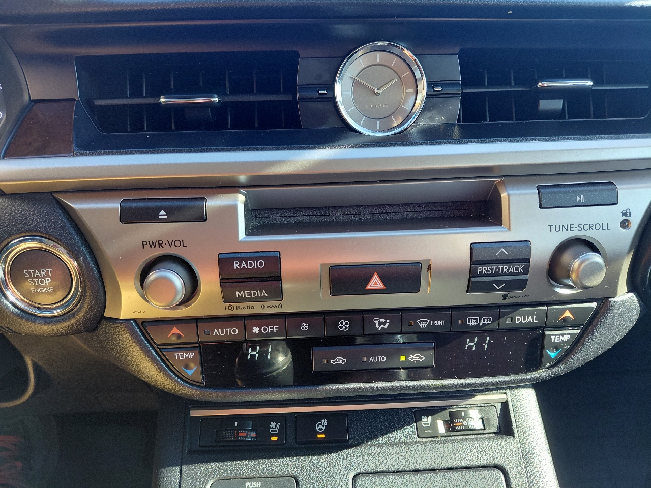 Lexus ES 350 Sedan 2015