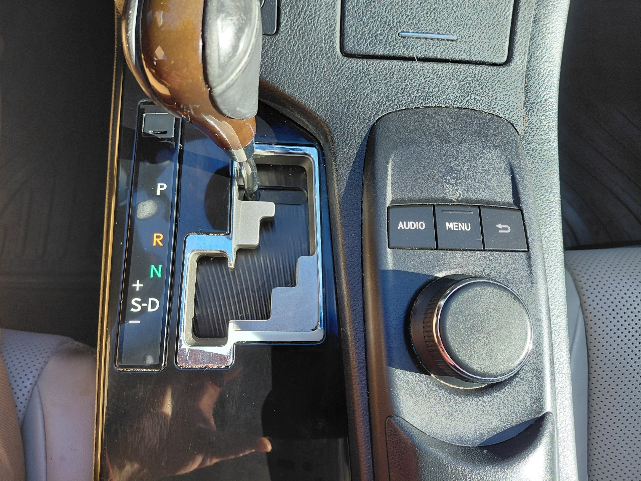 Lexus ES 350 Sedan 2015